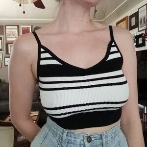 Silence + Noise Reversible Sweater Knit Crop Top Size Small